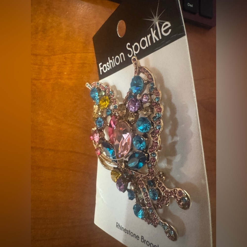 2 Colorful Butterfly Brooch - Picture 8 of 8